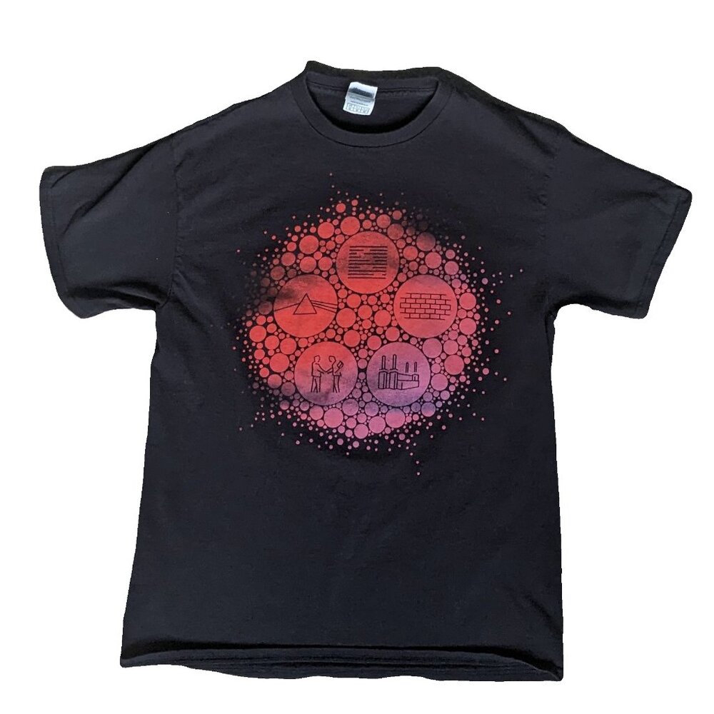 Roger Waters 2017 Graphic Tour Shirt Size M Preowned